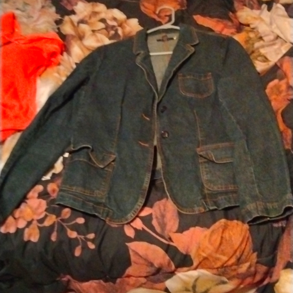 IZOD XL denim jacket